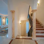El Rosario Large W Heated Pool Holiday home *