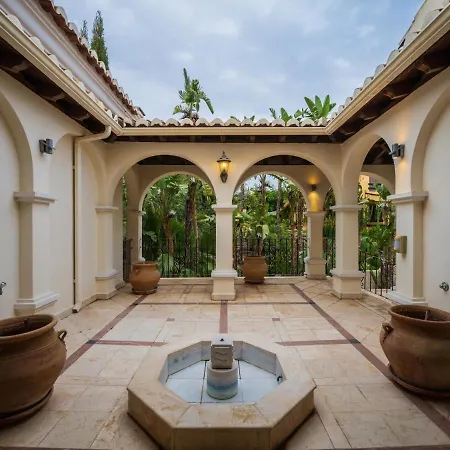 El Rosario Large W Heated Pool