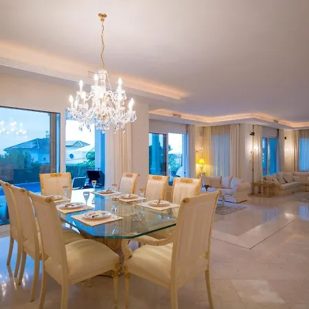 Dom wakacyjny El Rosario Large W Heated Pool *