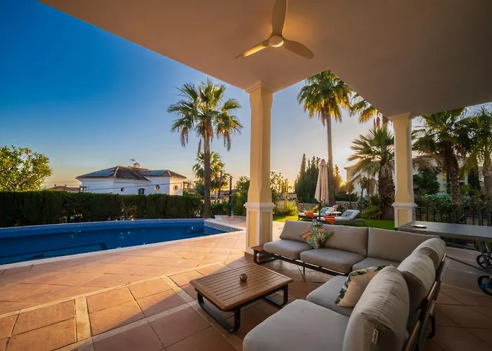 Ferienhaus El Rosario Large W Heated Pool Marbella