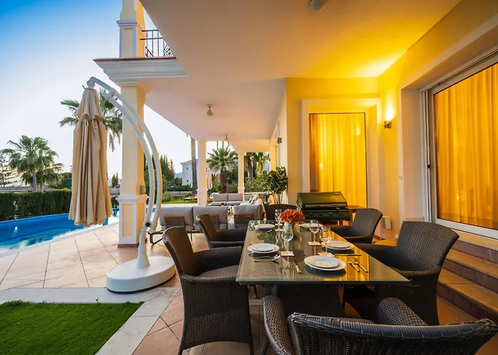 El Rosario Large W Heated Pool *