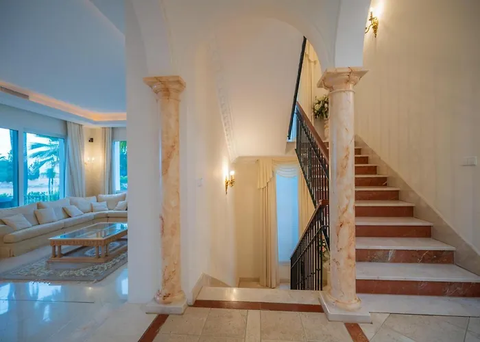 El Rosario Large W Heated Pool Holiday home *