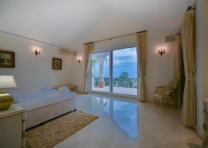 Holiday home El Rosario Large W Heated Pool *